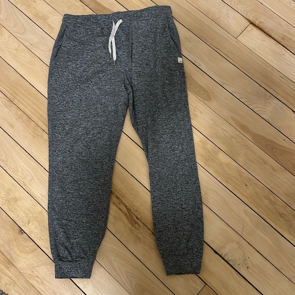 Vuori sweats, like new